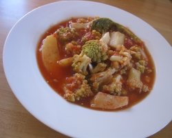 Cavolo romano al sugo con patate
