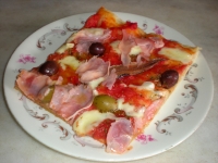 Pizza ricca